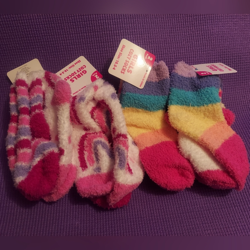 Colorful Fuzzy Girls Socks Set